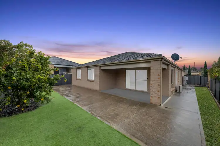 27 Baratta Road, Tarneit VIC 3029