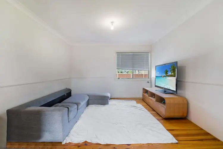 Fourth view of Homely house listing, 10 Waterloo Place, Glenfield NSW 2167