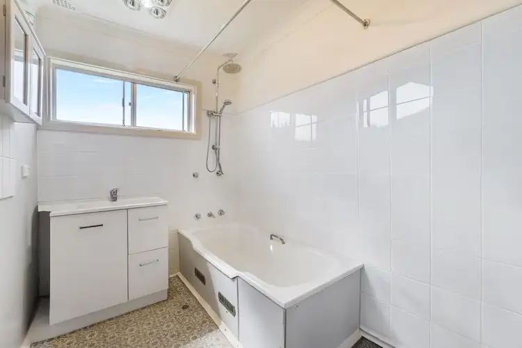 Sixth view of Homely house listing, 10 Waterloo Place, Glenfield NSW 2167