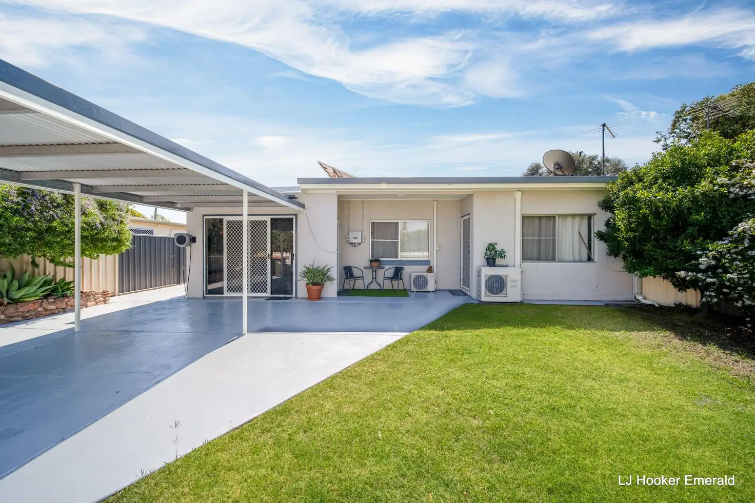 Main view of Homely unit listing, 4/6 Clark Drive, Emerald QLD 4720