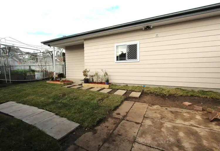62A Wattle Avenue, Carramar NSW 2163