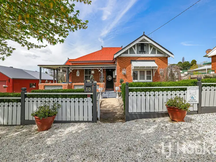 10 Ophir Street, Bathurst NSW 2795