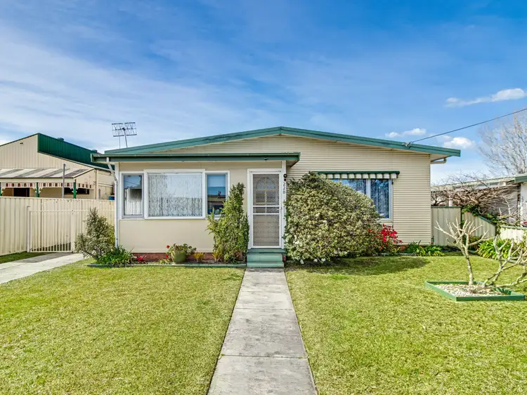 228 River Road, Sussex Inlet NSW 2540