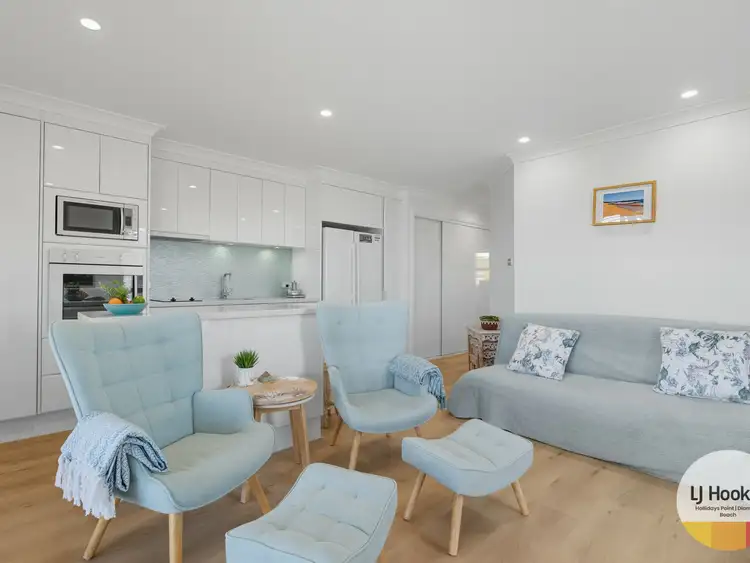 Third view of Homely unit listing, 4/24 Jubilee Parade, Diamond Beach NSW 2430
