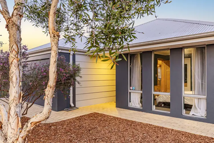 5 Hatch Place, Bibra Lake WA 6163