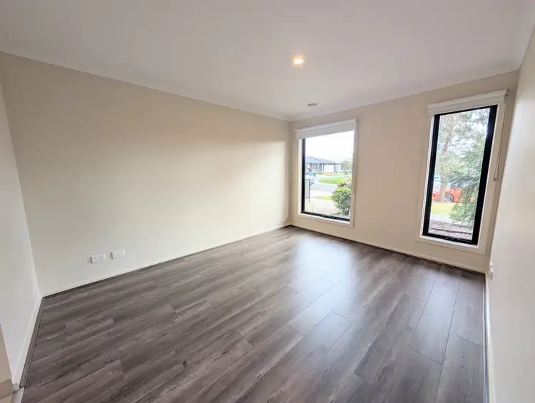 Fifth view of Homely house listing, 70 Streamside Drive, Craigieburn VIC 3064