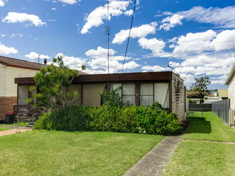 77 Sussex Inlet Road, Sussex Inlet NSW 2540