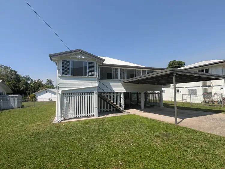 201 Woodward Street, Whitfield QLD 4870
