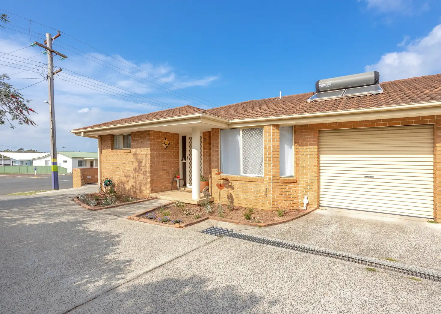 Main view of Homely unit listing, 1/72 Old Bar Road, Old Bar NSW 2430