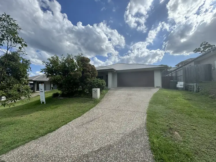 29 Foreshore Drive, Springfield Lakes QLD 4300