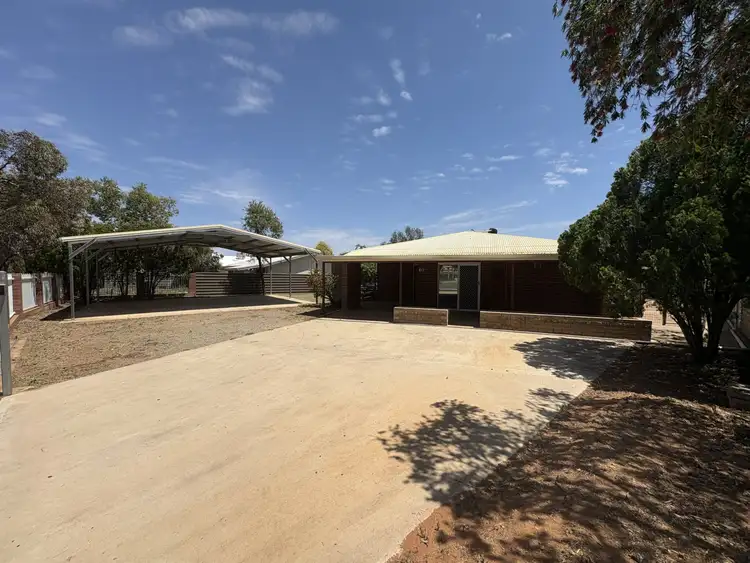 62 Spearwood Road, Sadadeen NT 870