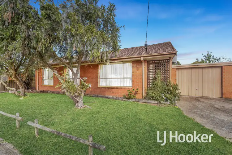 1/2 Barilla Court, Cranbourne VIC 3977