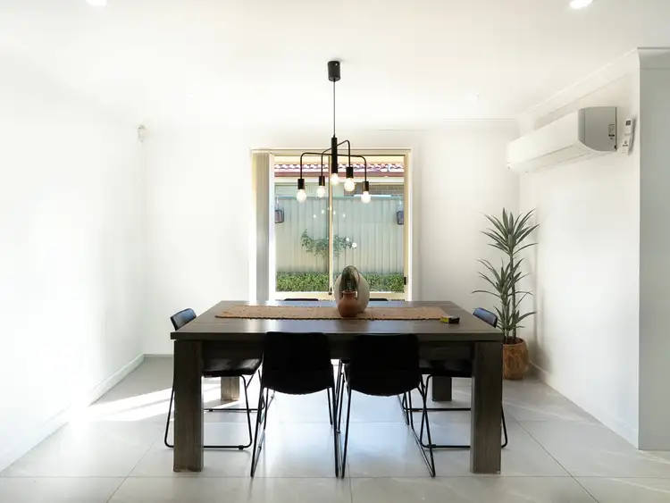 Seventh view of Homely house listing, 17/17 Poplar Crescent, Bradbury NSW 2560