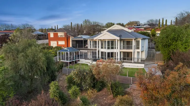 26 Hudson Lowe Drive