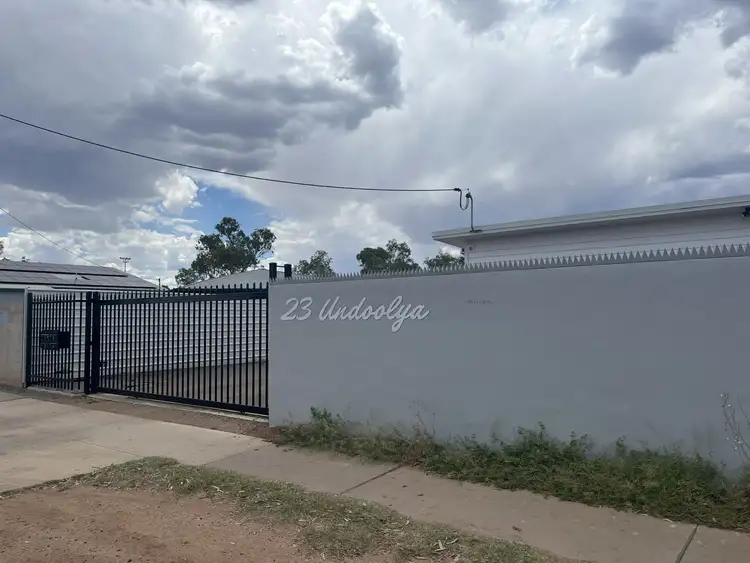 2/23 Undoolya Road, East Side NT 870