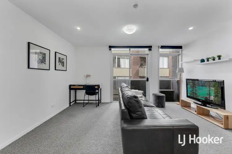 902/11-17 Cohen Place, Melbourne VIC 3000