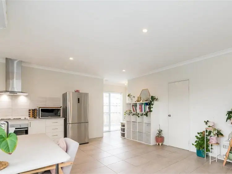 8a Ensign Way, Ellenbrook WA 6069
