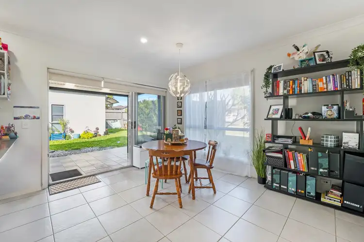 Fifth view of Homely semi-detached listing, 27 Brinsmead Avenue, Middleton Grange NSW 2171