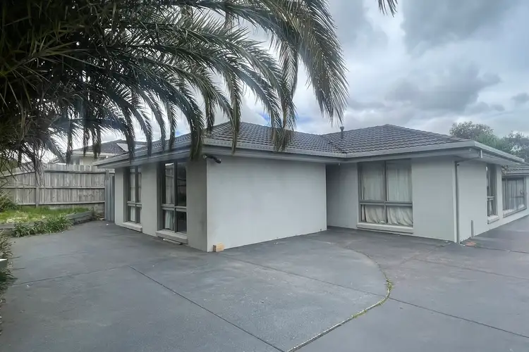 1/27 Preston Avenue, Endeavour Hills VIC 3802