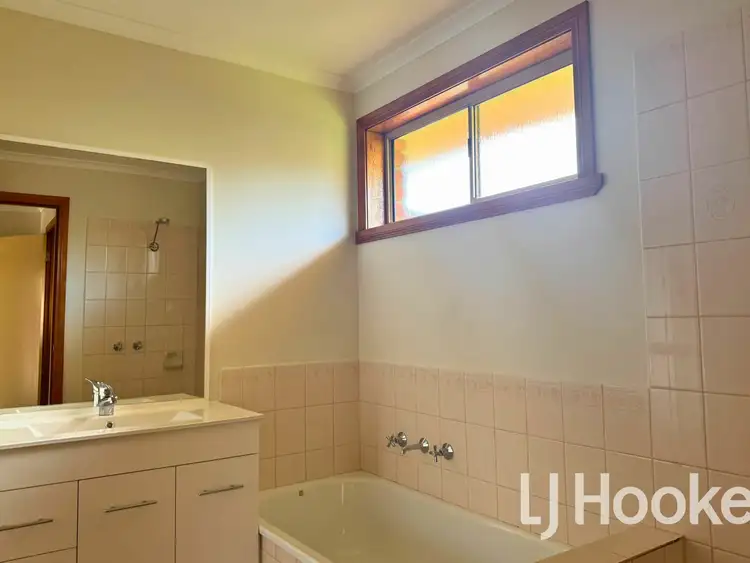 Fifth view of Homely townhouse listing, 2/9 Sheffield Court, Pakenham VIC 3810
