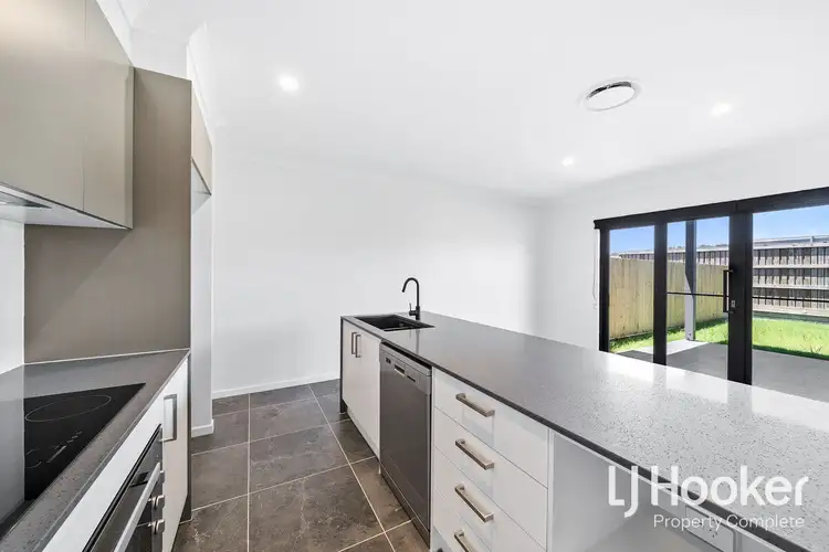 98 Snowdonia Crescent, Yarrabilba QLD 4207