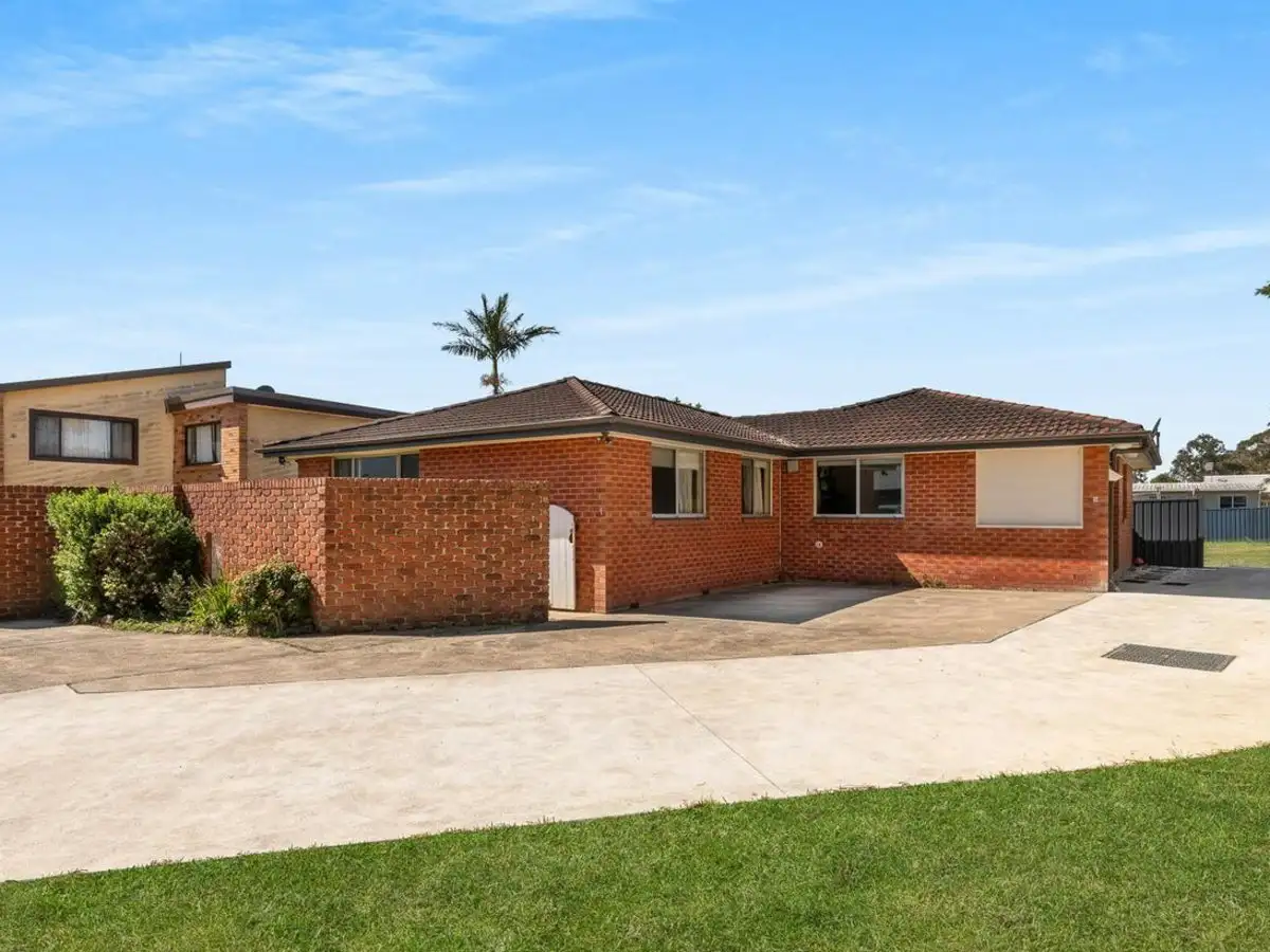 Main view of Homely unit listing, Unit 1/292 Princes Highway, Bomaderry NSW 2541