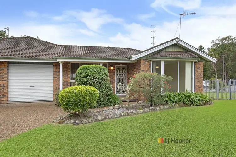 Main view of Homely semi-detached listing, 1/5 Kiora Close, Norah Head NSW 2263