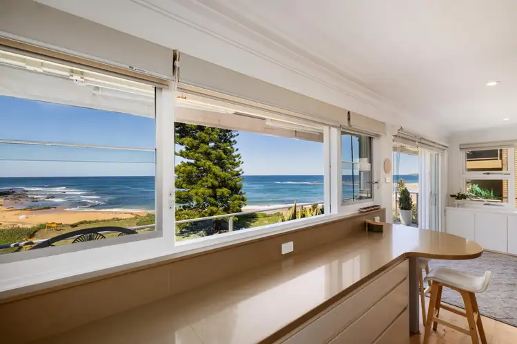 Fourth view of Homely apartment listing, 10/37 Surfview Road, Mona Vale NSW 2103