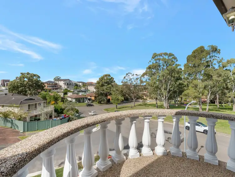 1 Gawler Place, Bossley Park NSW 2176