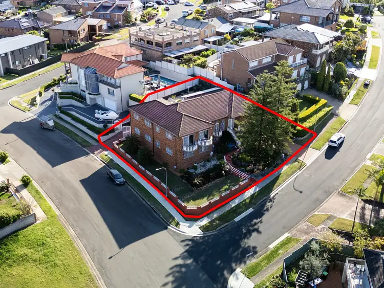 1 Gawler Place, Bossley Park NSW 2176