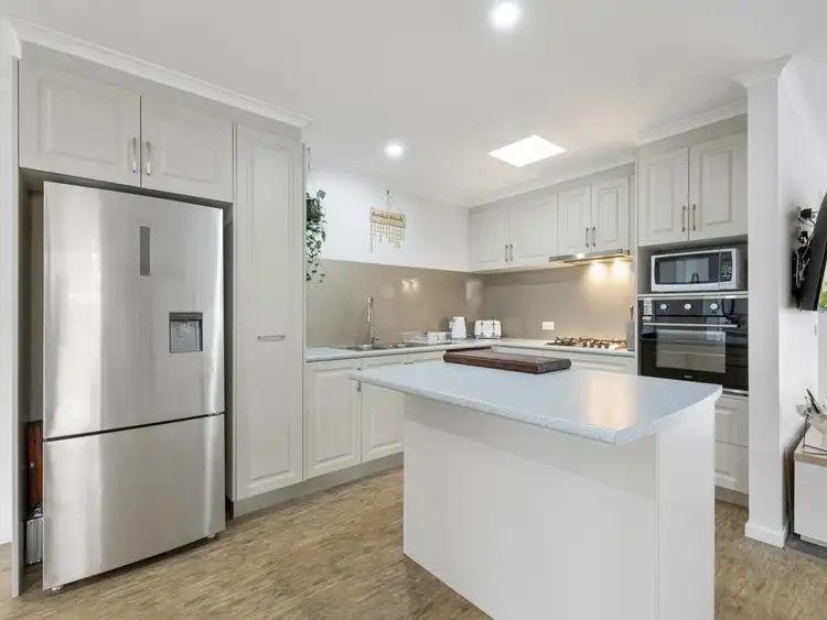 Third view of Homely house listing, 8 Reid Street, Bairnsdale VIC 3875