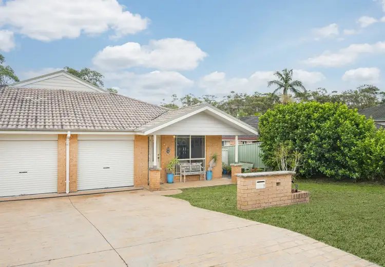 2/51 Mariner Crescent, Salamander Bay NSW 2317