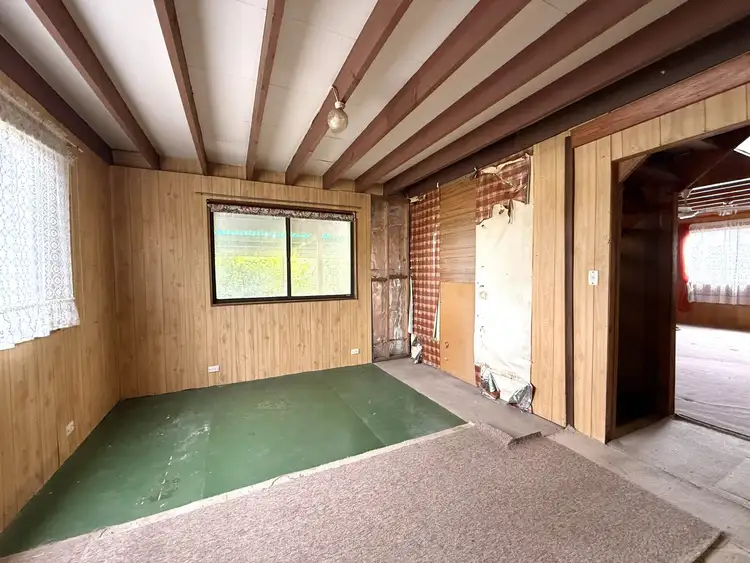 Seventh view of Homely house listing, 305 Thirlmere Way, Thirlmere NSW 2572
