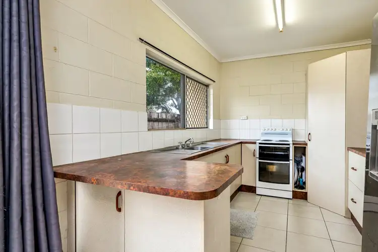 Fifth view of Homely house listing, 1/5 Ormsby Close, Whitfield QLD 4870