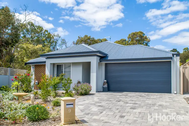 9 Toscana Way, Kelmscott WA 6111