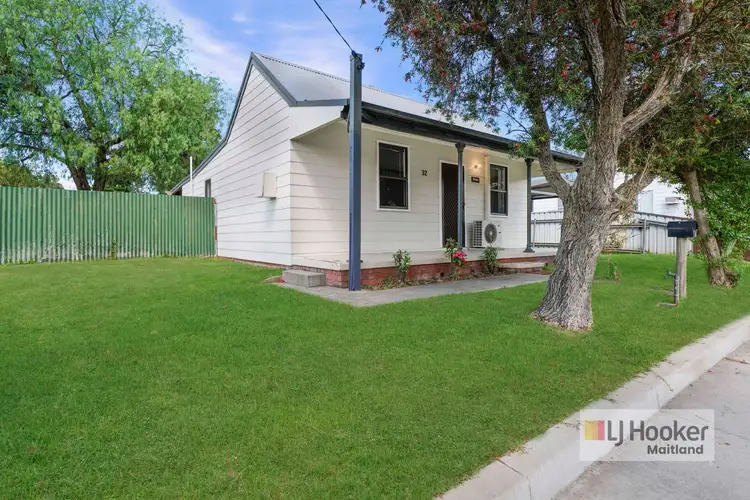 32 Fourth Street, Weston NSW 2326