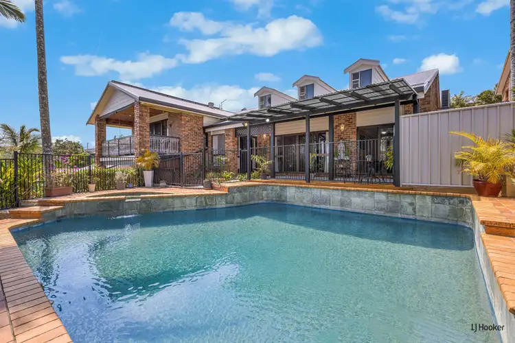 22 Widgee Avenue, Banora Point NSW 2486