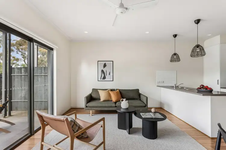 29/8 Fourth Avenue, Mawson Lakes SA 5095