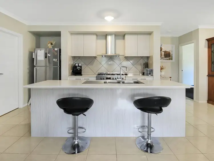 Second view of Homely house listing, 8 Cormorant Close, Bairnsdale VIC 3875