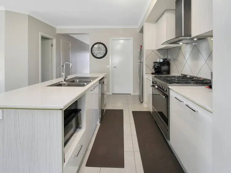 Third view of Homely house listing, 8 Cormorant Close, Bairnsdale VIC 3875