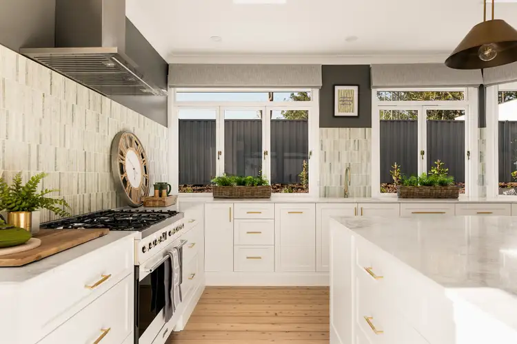 Fifth view of Homely house listing, 6 Roderic Court, Mount Lofty QLD 4350