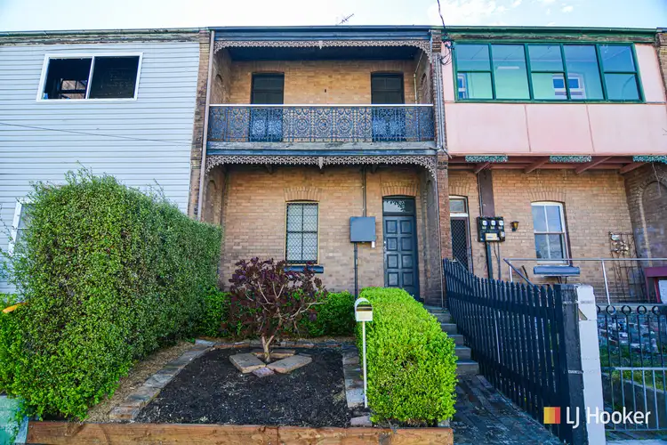 19 Waratah Street, Lithgow NSW 2790