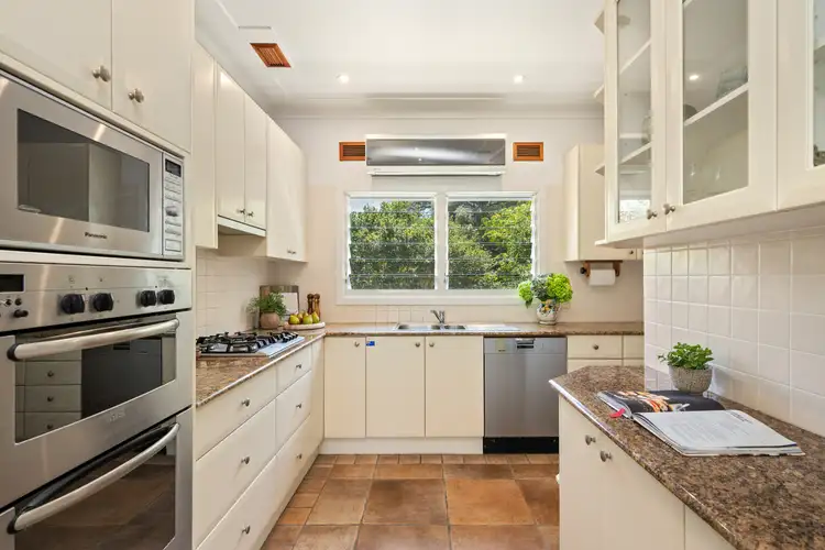 Fifth view of Homely house listing, 6 Vista Avenue, Bayview NSW 2104