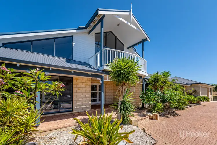 Second view of Homely house listing, 10 Scud Street, Falcon WA 6210