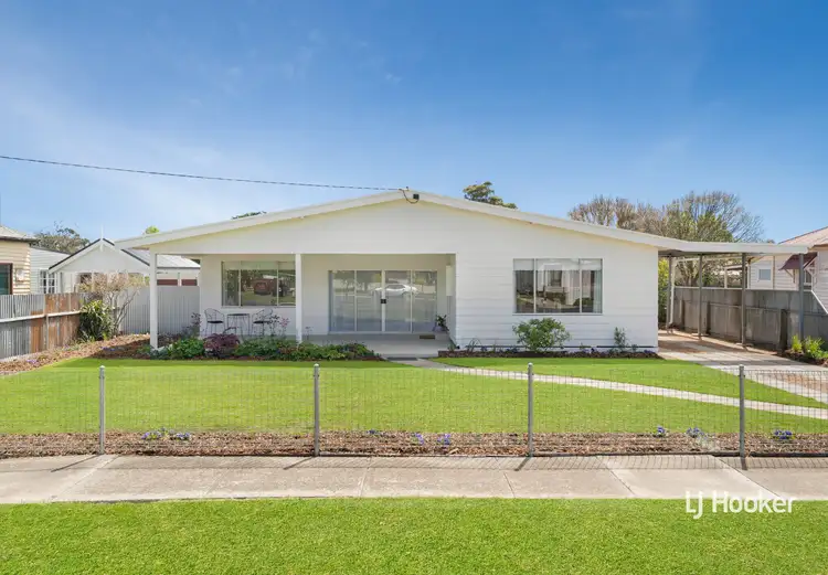 11 Sutherland Street