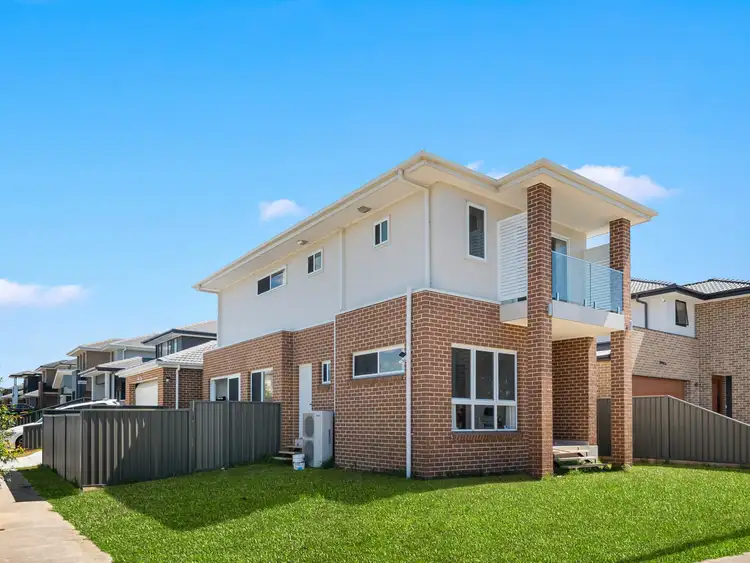 166 Fourth Avenue, Austral NSW 2179