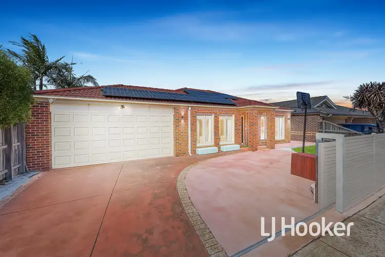 24 Boronia Avenue, Cranbourne VIC 3977