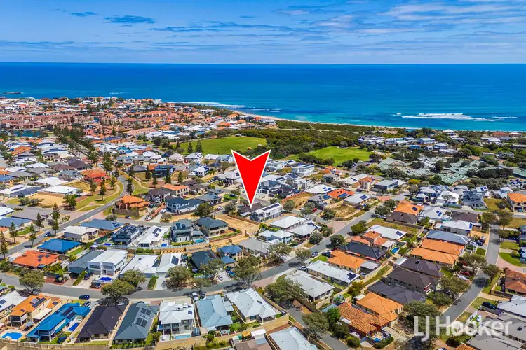 7 Seaview Place, Wannanup WA 6210