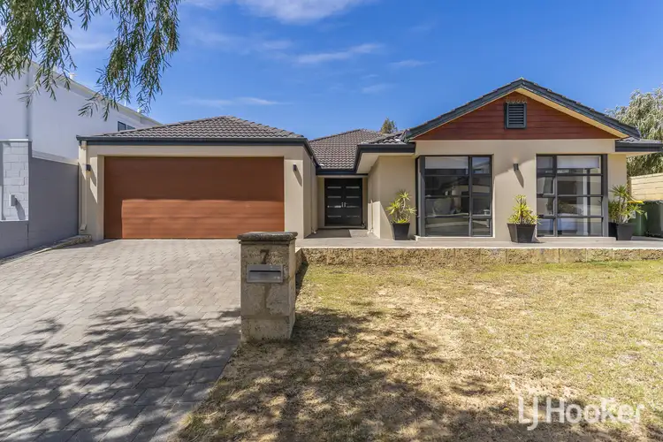 Sixth view of Homely house listing, 7 Seaview Place, Wannanup WA 6210