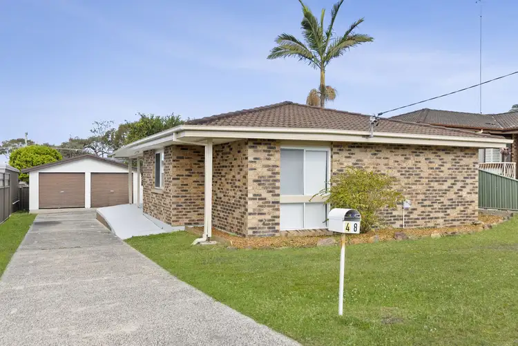 48 Dampier Boulevard, Killarney Vale NSW 2261